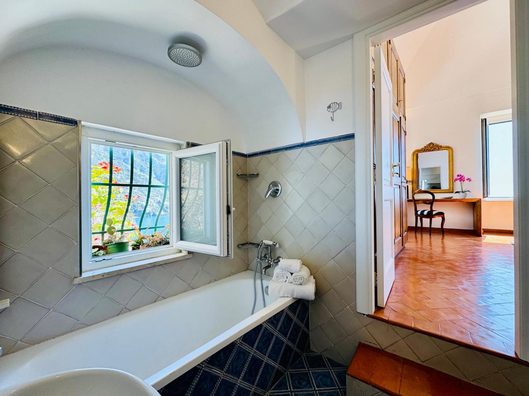 Yourhome - La Casa Di Chiara Позитано Экстерьер фото